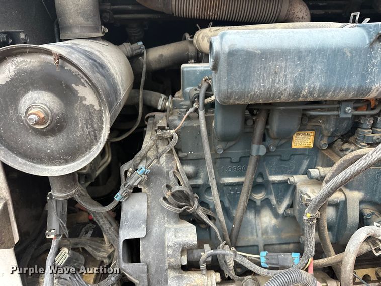 image for item DW4317 2006 Bobcat S185 skid steer loader