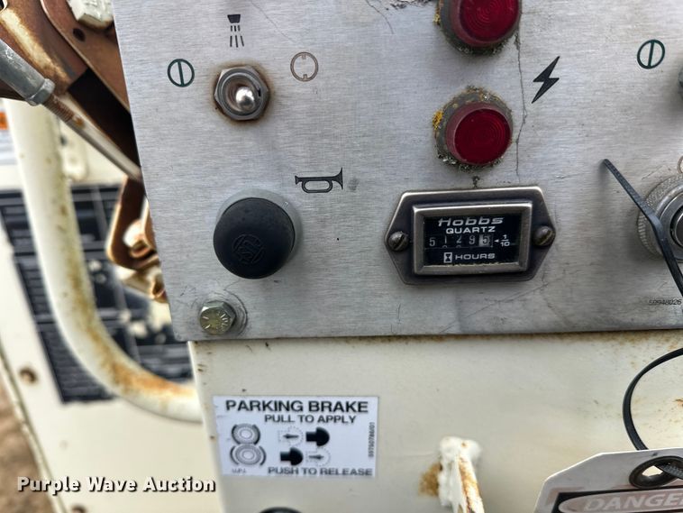 image for item DW4318 Ingersoll Rand DD-25 double drum vibratory roller