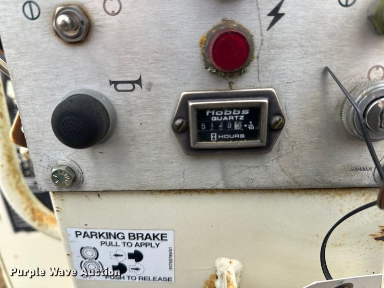 image for item DW4318 Ingersoll Rand DD-25 double drum vibratory roller