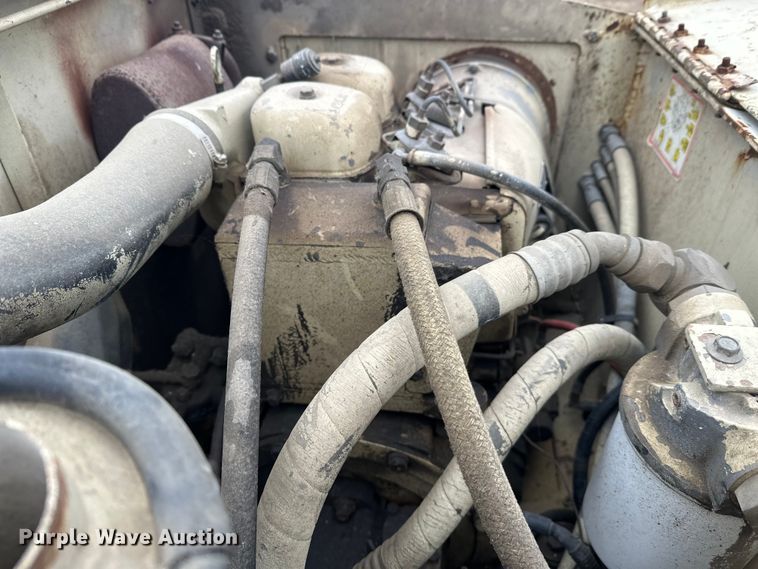 image for item DW4318 Ingersoll Rand DD-25 double drum vibratory roller