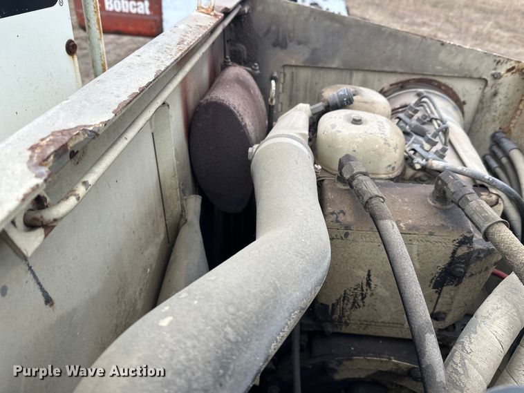 image for item DW4318 Ingersoll Rand DD-25 double drum vibratory roller