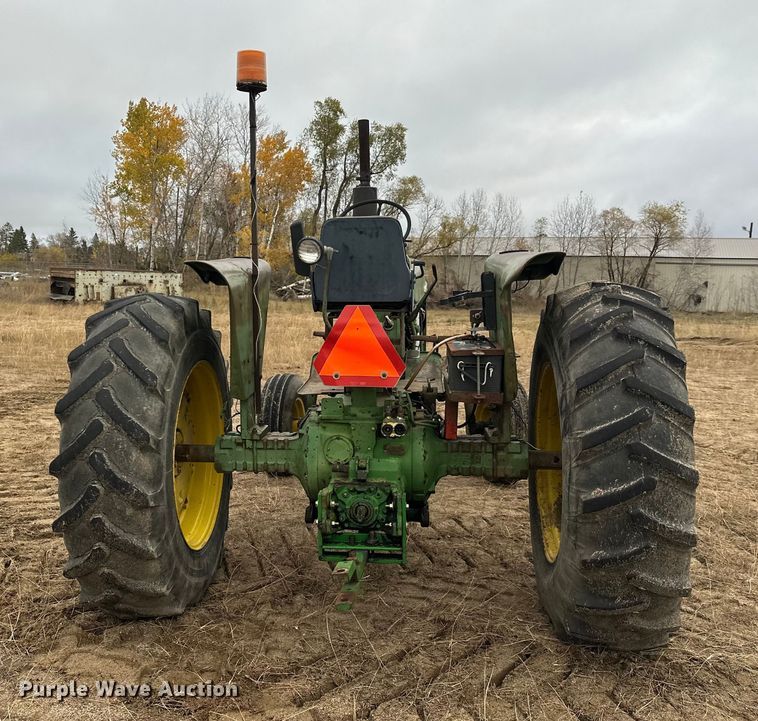 image for item DW4319 1968 John Deere 4020 tractor