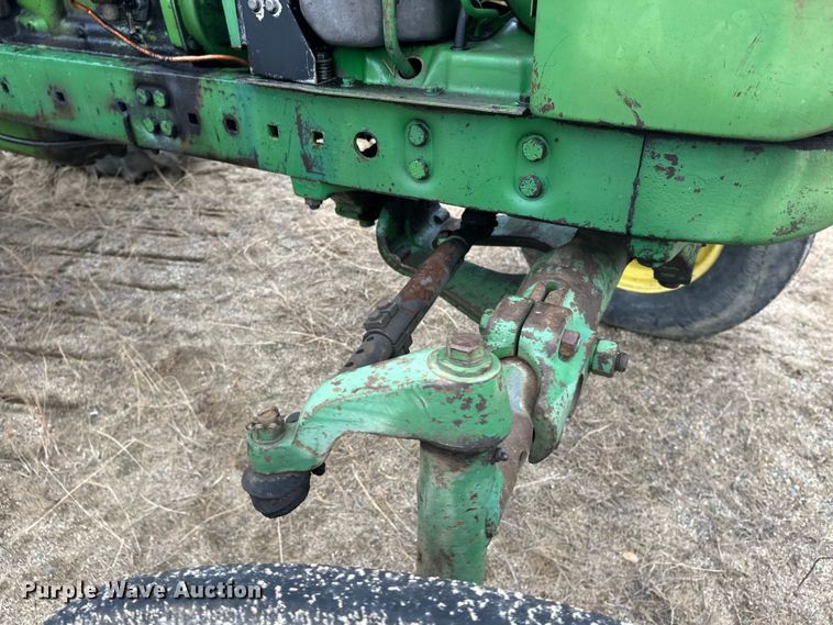 image for item DW4319 1968 John Deere 4020 tractor