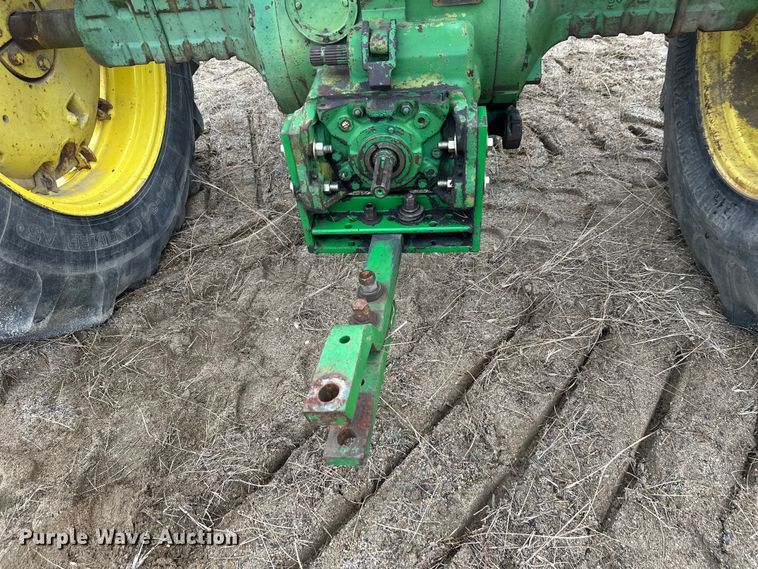 image for item DW4319 1968 John Deere 4020 tractor