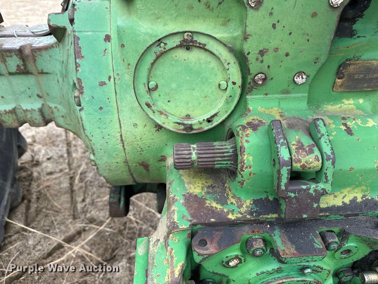 image for item DW4319 1968 John Deere 4020 tractor