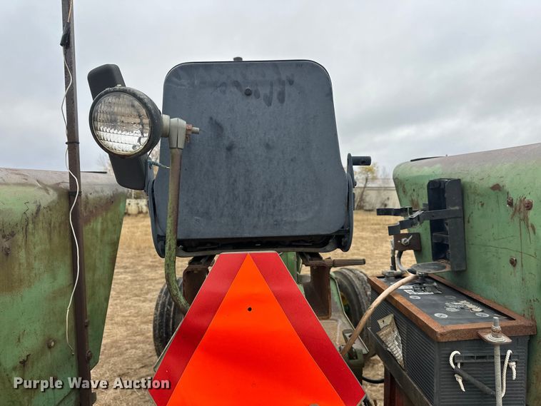 image for item DW4319 1968 John Deere 4020 tractor