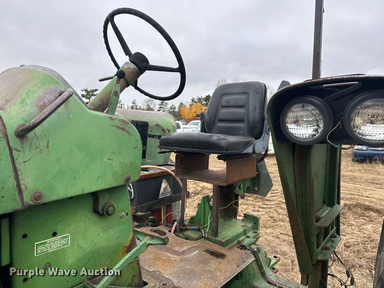 image for item DW4319 1968 John Deere 4020 tractor