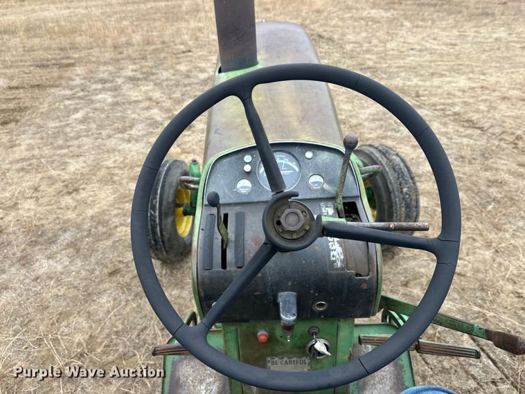 image for item DW4319 1968 John Deere 4020 tractor