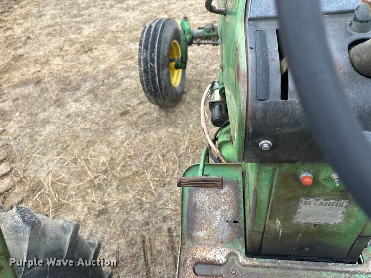 image for item DW4319 1968 John Deere 4020 tractor