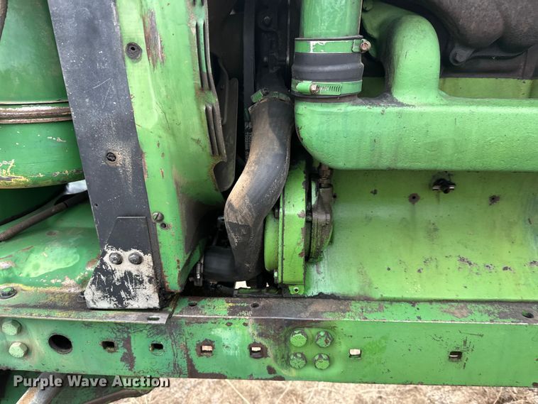 image for item DW4319 1968 John Deere 4020 tractor