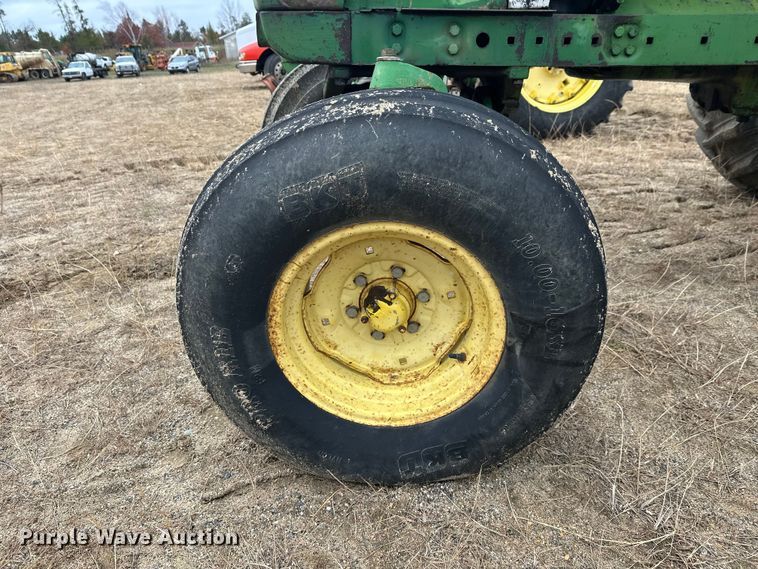 image for item DW4319 1968 John Deere 4020 tractor