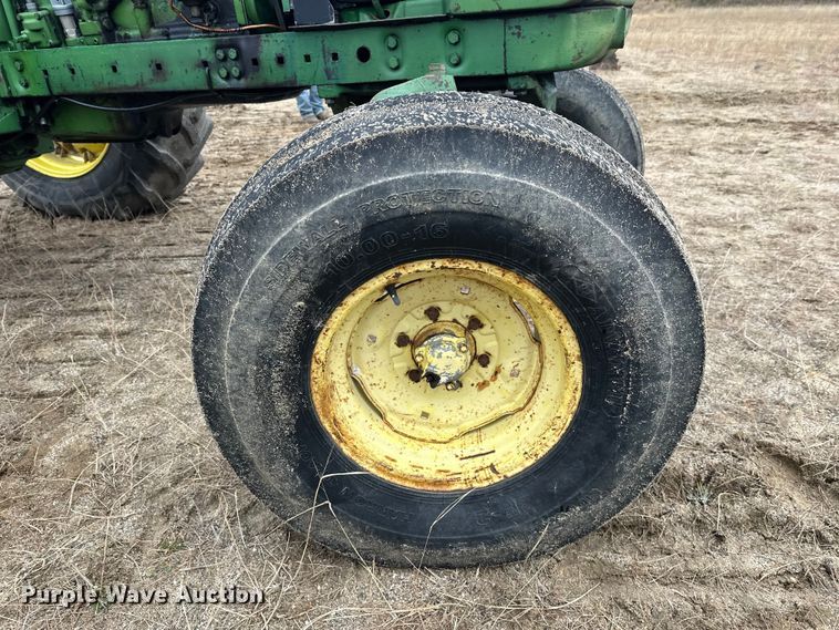 image for item DW4319 1968 John Deere 4020 tractor