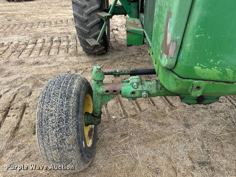 image for item DW4320 1970 John Deere 4020 tractor