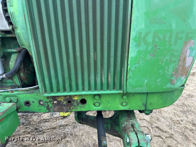 image for item DW4320 1970 John Deere 4020 tractor