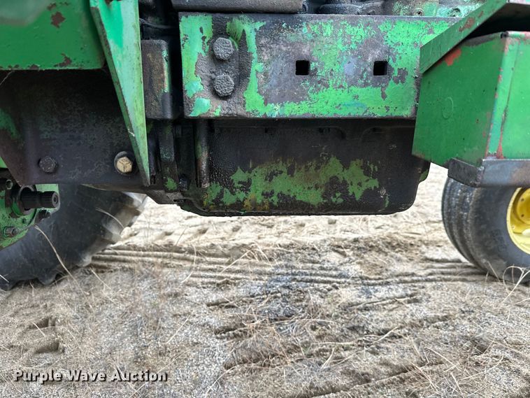 image for item DW4320 1970 John Deere 4020 tractor