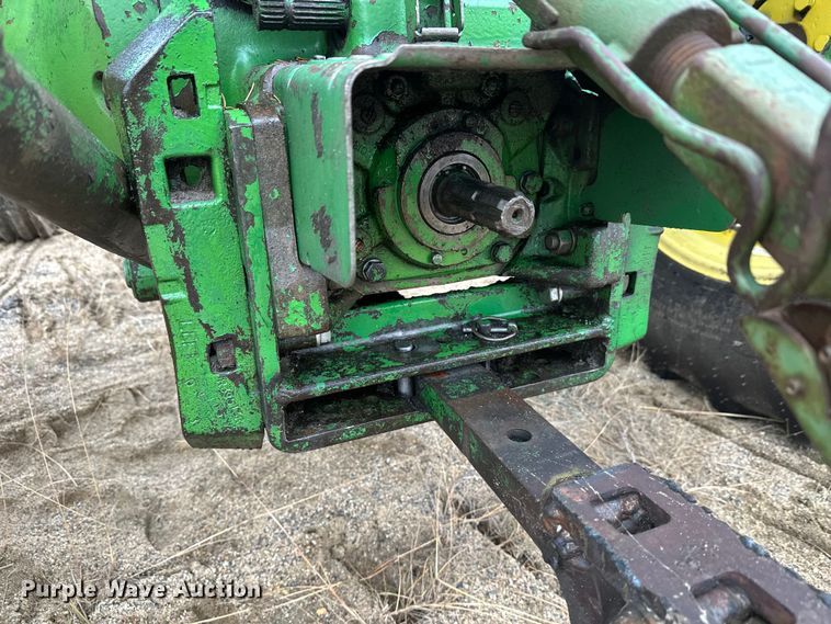 image for item DW4320 1970 John Deere 4020 tractor