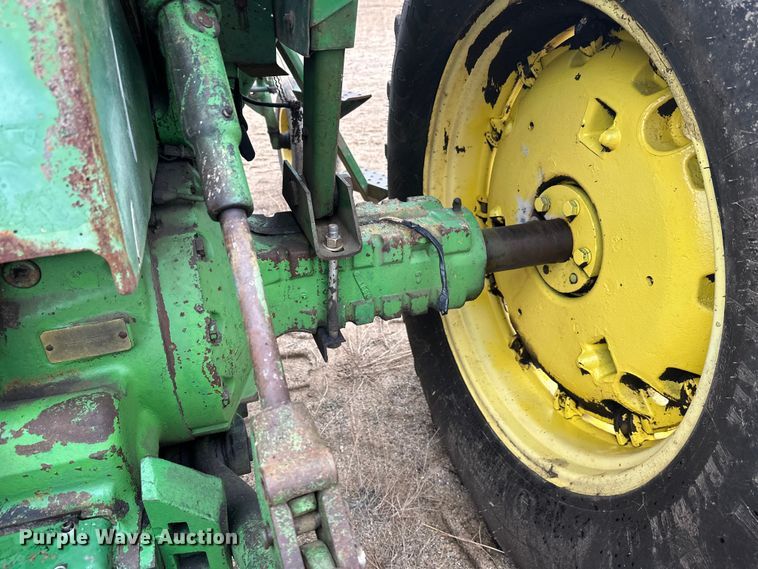 image for item DW4320 1970 John Deere 4020 tractor