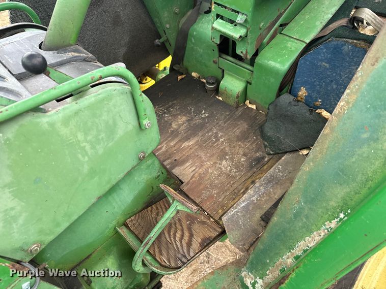 image for item DW4320 1970 John Deere 4020 tractor