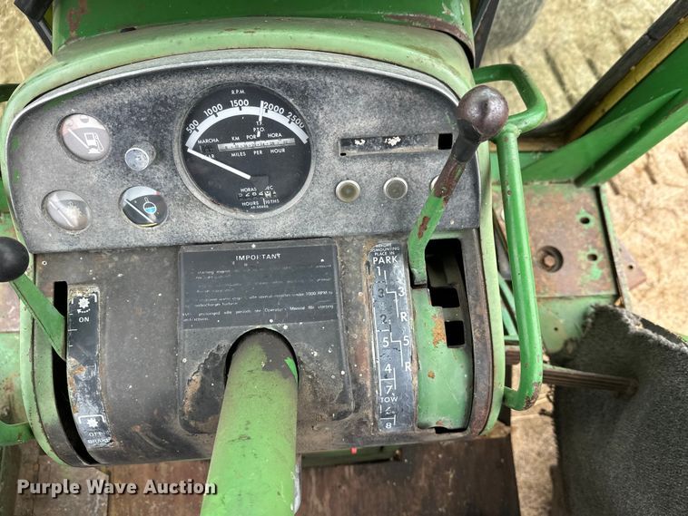 image for item DW4320 1970 John Deere 4020 tractor