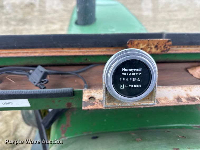 image for item DW4320 1970 John Deere 4020 tractor