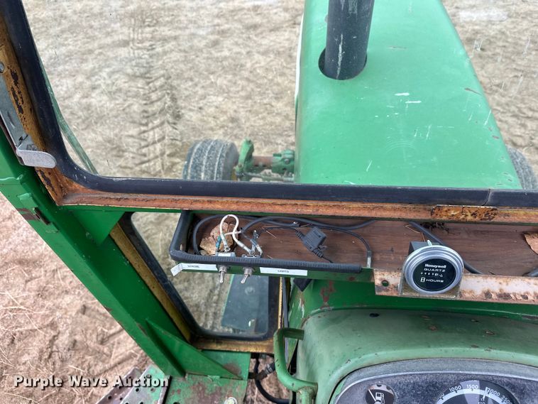 image for item DW4320 1970 John Deere 4020 tractor