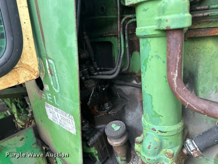 image for item DW4320 1970 John Deere 4020 tractor