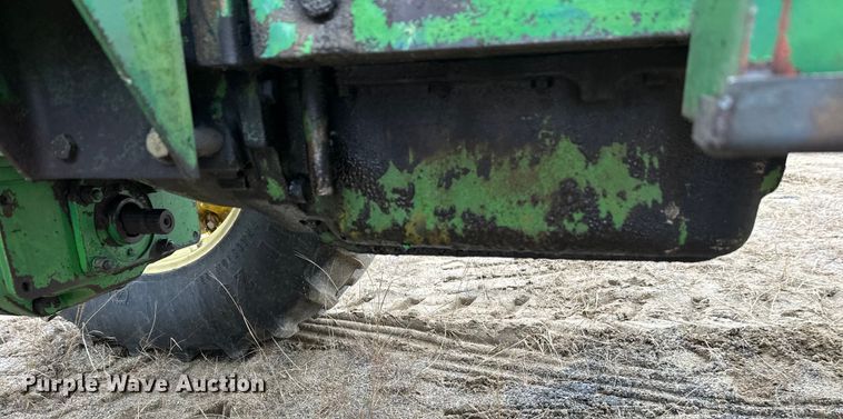 image for item DW4320 1970 John Deere 4020 tractor