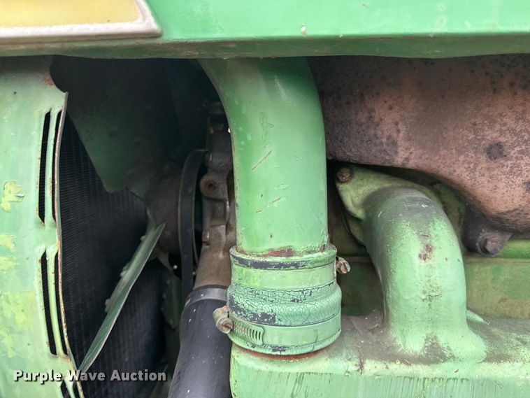 image for item DW4320 1970 John Deere 4020 tractor