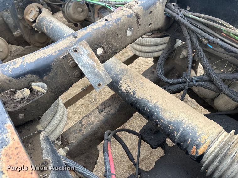 image for item DW4321 2007 International 9400i semi truck