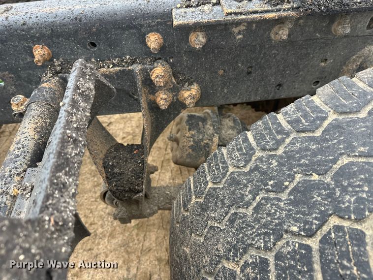 image for item DW4321 2007 International 9400i semi truck