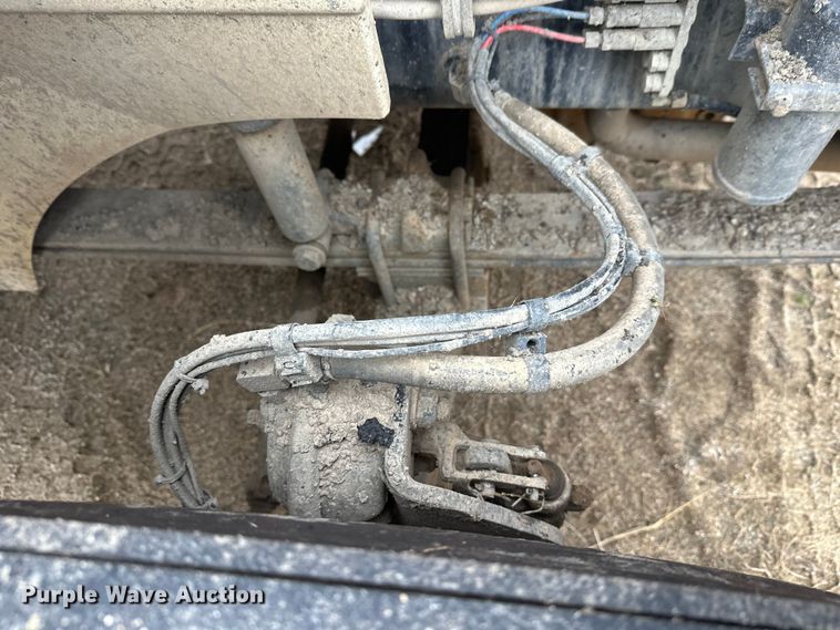 image for item DW4321 2007 International 9400i semi truck