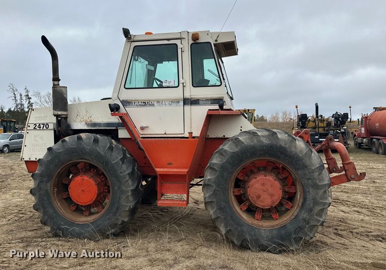 image for item DW4322 Case 2470 4WD tractor