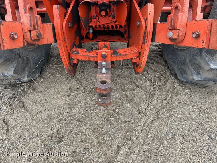 image for item DW4322 Case 2470 4WD tractor