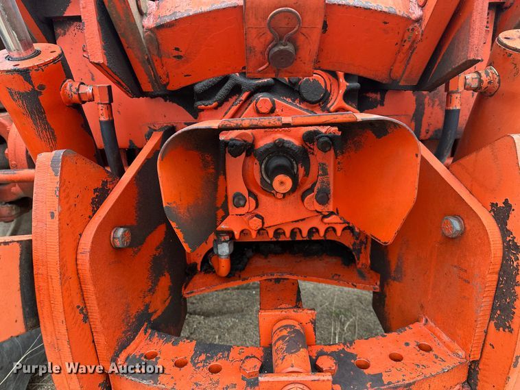 image for item DW4322 Case 2470 4WD tractor