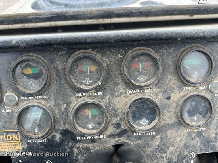 image for item DW4322 Case 2470 4WD tractor