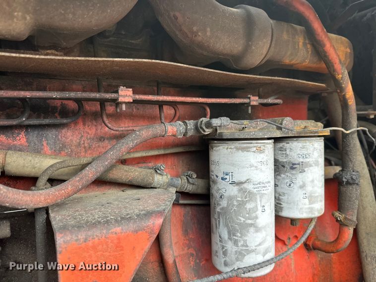 image for item DW4322 Case 2470 4WD tractor