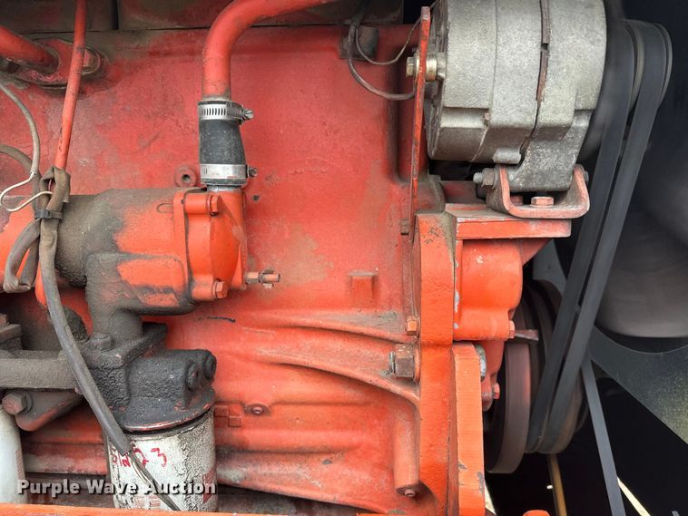 image for item DW4322 Case 2470 4WD tractor