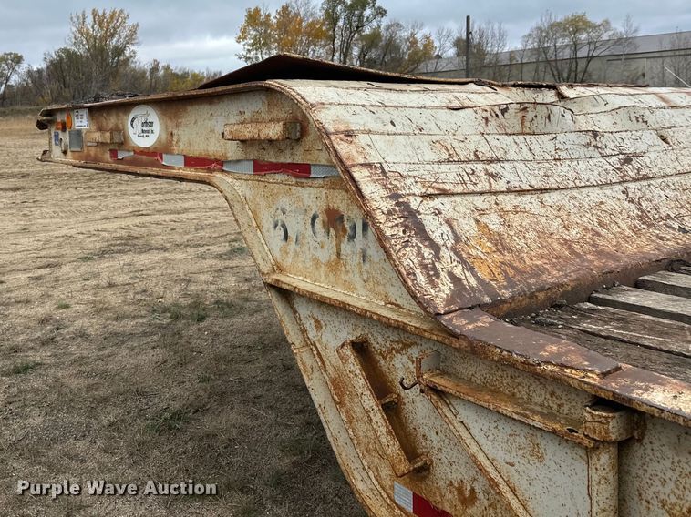 image for item DW4323 1971 Freuhauf TCW42HL drop deck equipment trailer