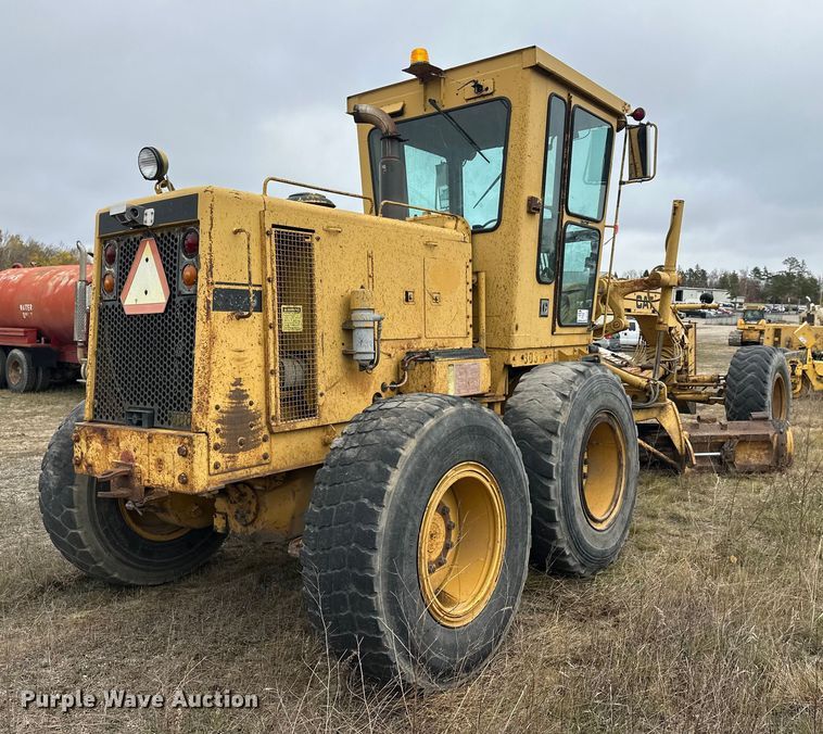 MOTOCONFORMADORA CATERPILLAR 140G 1985