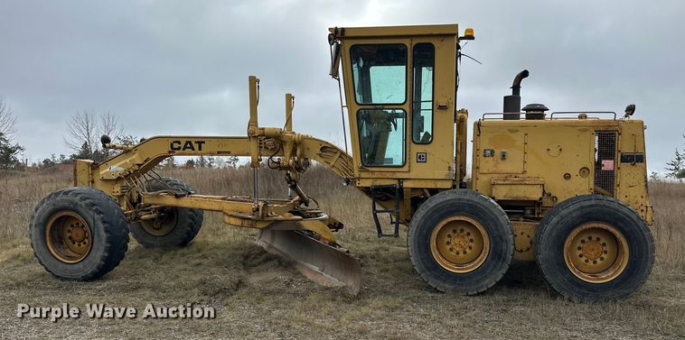 image for item DW4325 1985 Caterpillar 140G motor grader