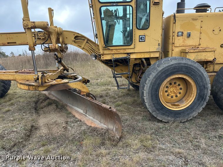 image for item DW4325 1985 Caterpillar 140G motor grader