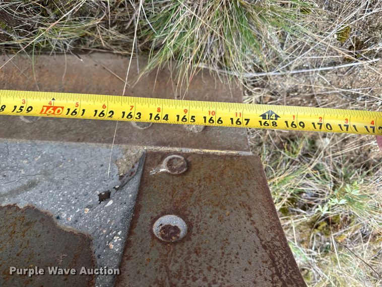 image for item DW4325 1985 Caterpillar 140G motor grader