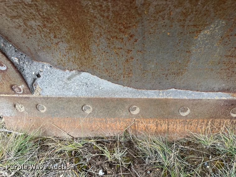 image for item DW4325 1985 Caterpillar 140G motor grader