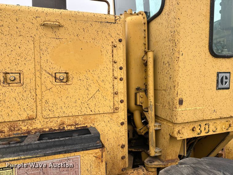 image for item DW4325 1985 Caterpillar 140G motor grader