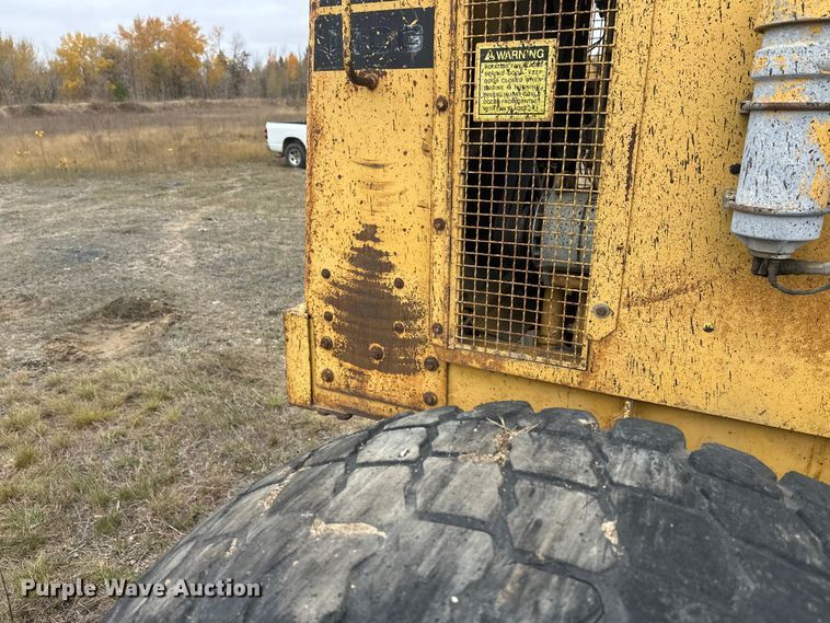 image for item DW4325 1985 Caterpillar 140G motor grader