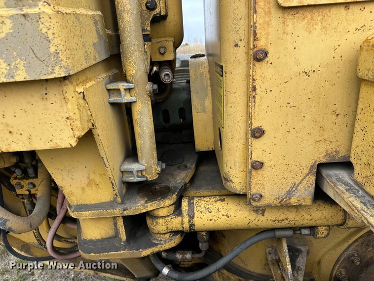 image for item DW4325 1985 Caterpillar 140G motor grader