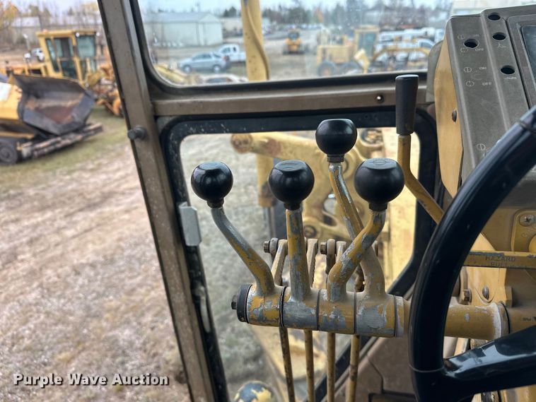 image for item DW4325 1985 Caterpillar 140G motor grader