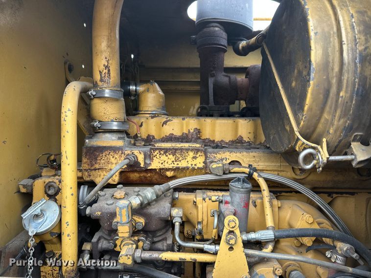 image for item DW4325 1985 Caterpillar 140G motor grader