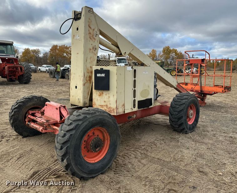 image for item DW4326 1997 JLG 40HA boom lift