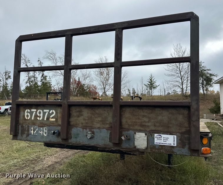 image for item DW4327 1978 Mono flatbed trailer